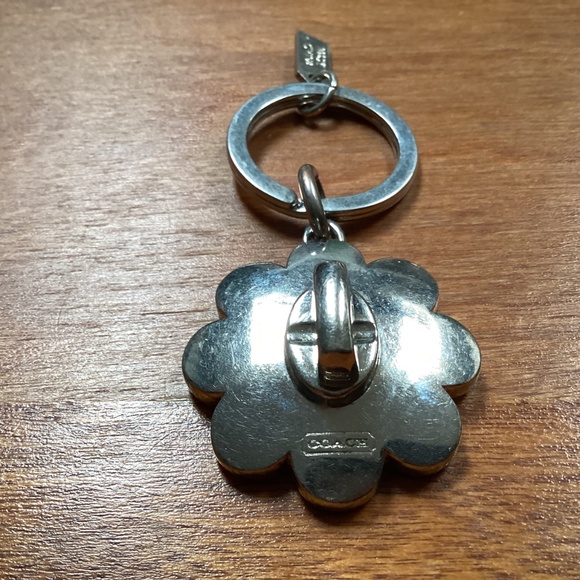 Coach Silver-tone Rare Find/Collectible Keychain/Bag Charm/Bag Tag/Hang Tag - Picture 9 of 15